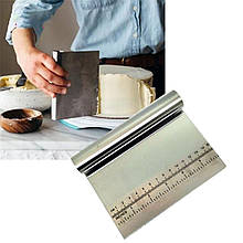 Шпатель  шкребок кондитерський з лінійкою з нержавіючої сталі 150х120 мм