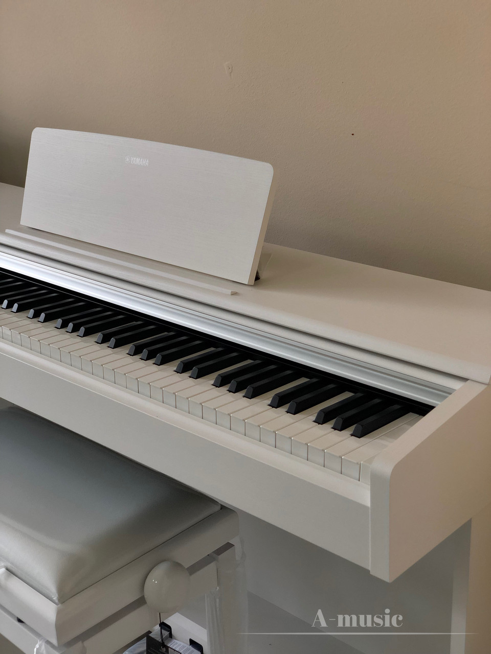 Цифрове піаніно YAMAHA YDP-144R