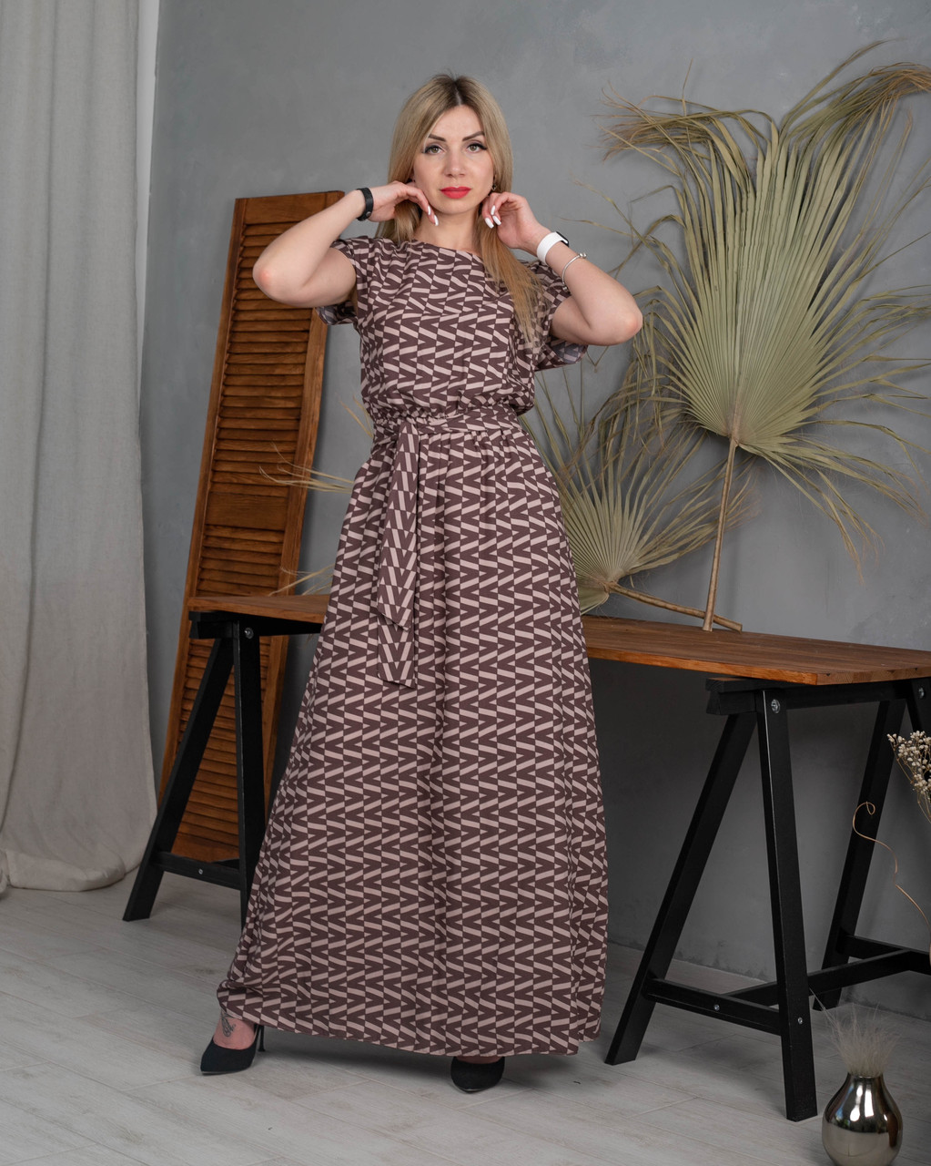 Красиве літнє плаття в підлогу "363" шоколад Розміри 44-46.