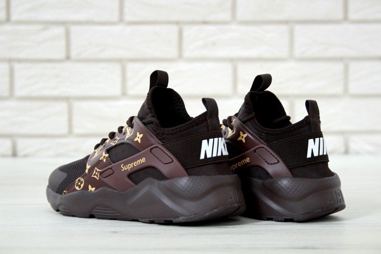 Supreme lv huaraches best sale