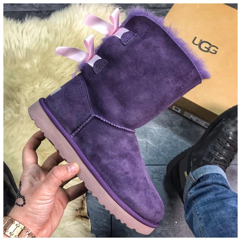 Жіночі зимові UGG Bailey Bow Leather Violet, фіолетові замшеві чоботи уггі бейлі боу жіночі черевики угі