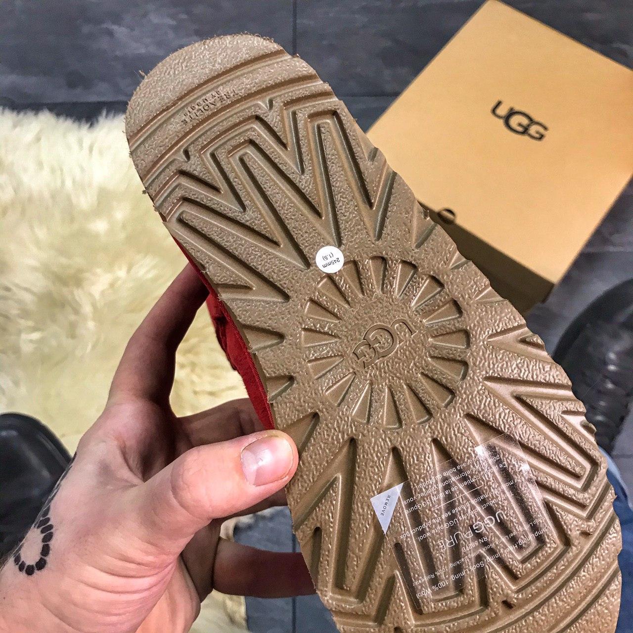 Ugg Classic Short II Leather Red 2