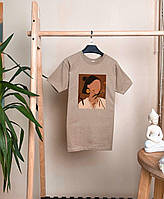 Женская бежевая футболка свободного кроя с принтом " Японка"