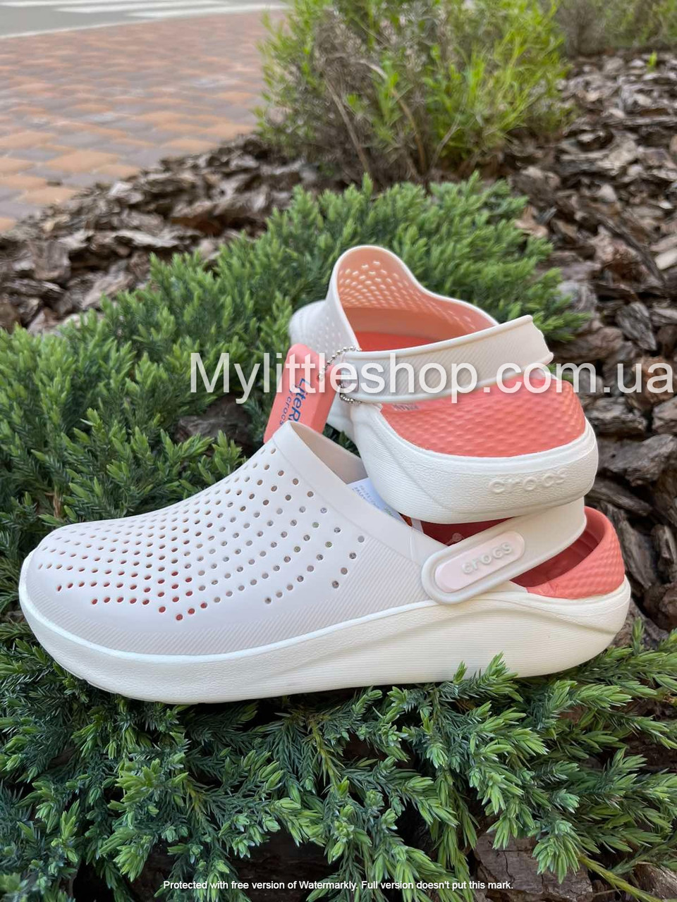 Crocs best sale literide white
