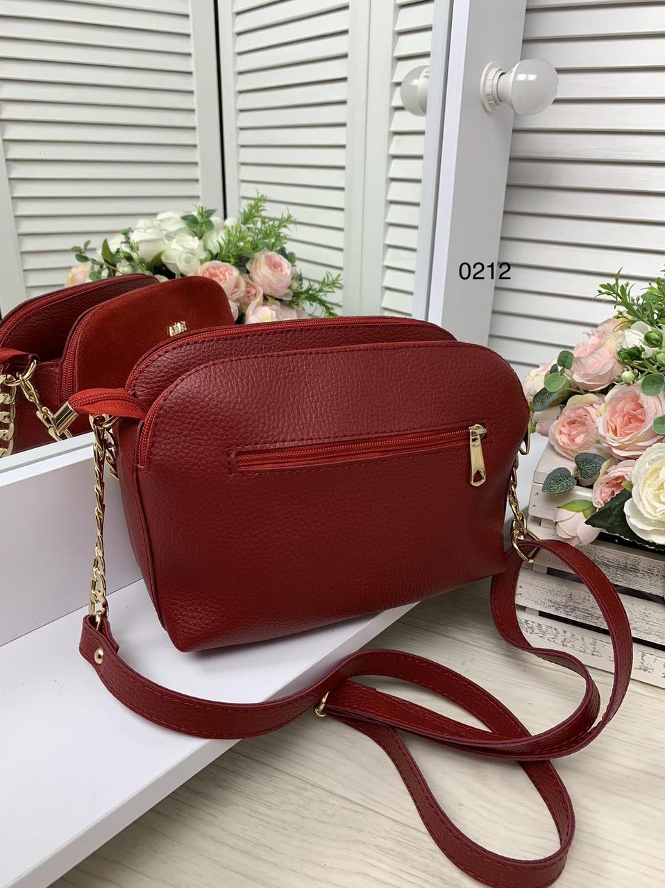 Женская замшевая модная красная сумочка через плече - фото 3 - id-p1226958646