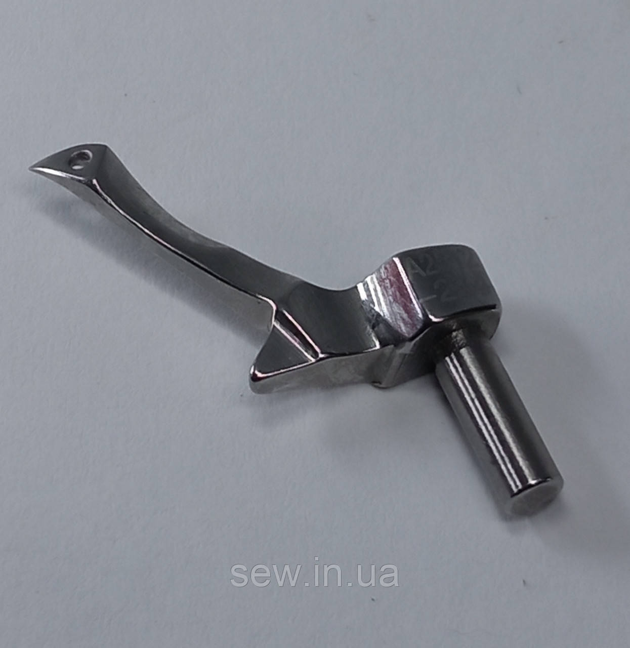 Петельник A2512234 правий на оверлок Bernina