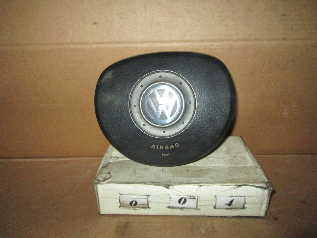 No4 Б/у Подушка безпеки водія (керма) AIRBAG 1T0880201A для VW Caddy Touran 2004-2015
