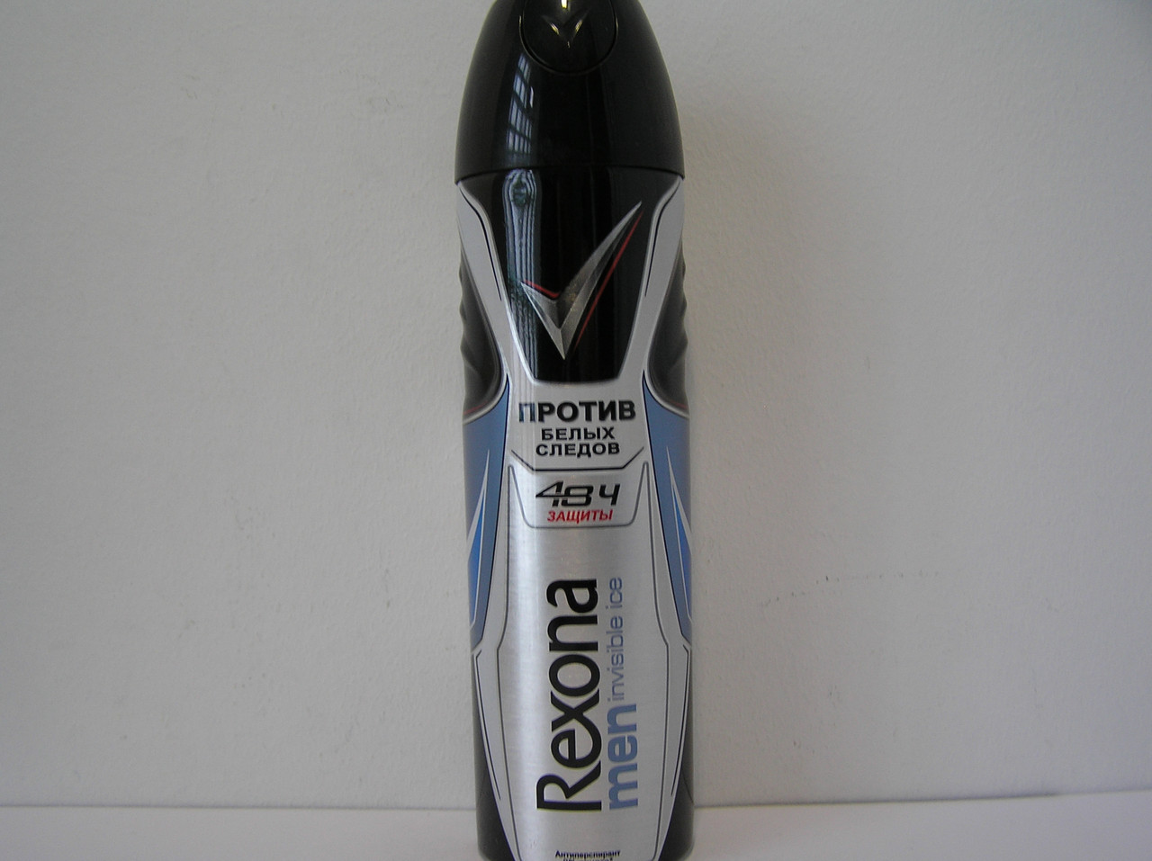 Аерозольний чоловічий дезодорант антиперспірант Rexona Invisible Ice 150 мл. (Рексона Невидимий лід)