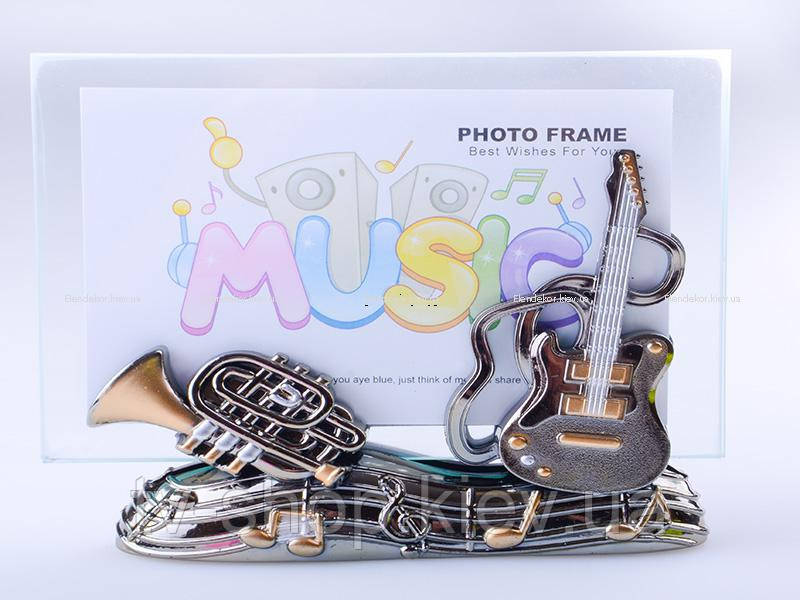 Фоторамка з декором Music
