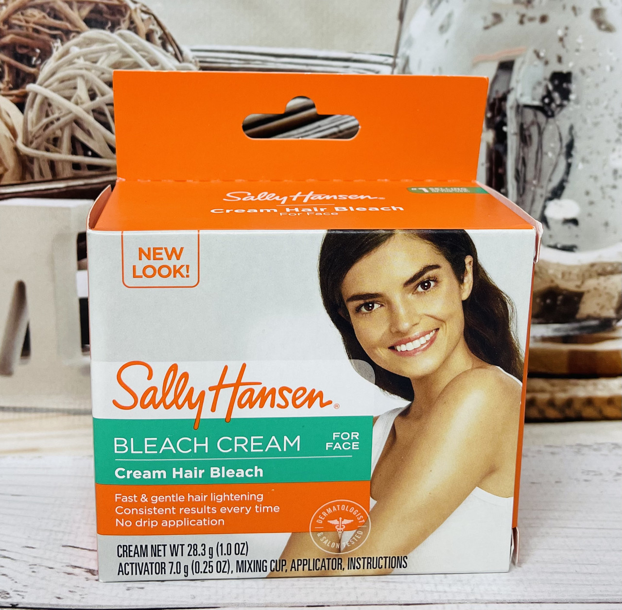 Крем для освітлення волосся на обличчі Sally Hansen Creme Hair Bleach