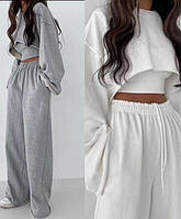 Весенний женский костюм тройка свободного кроя