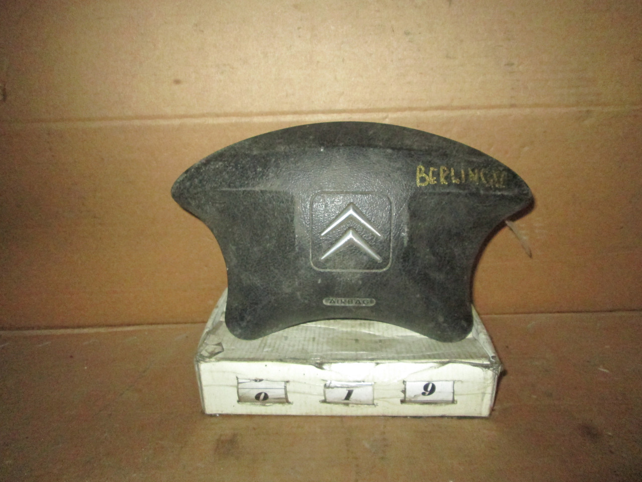 №19 Б/у Подушка безпеки водія (керма) AIRBAG 96454032XT для Citroën Berlingo 1996-2009