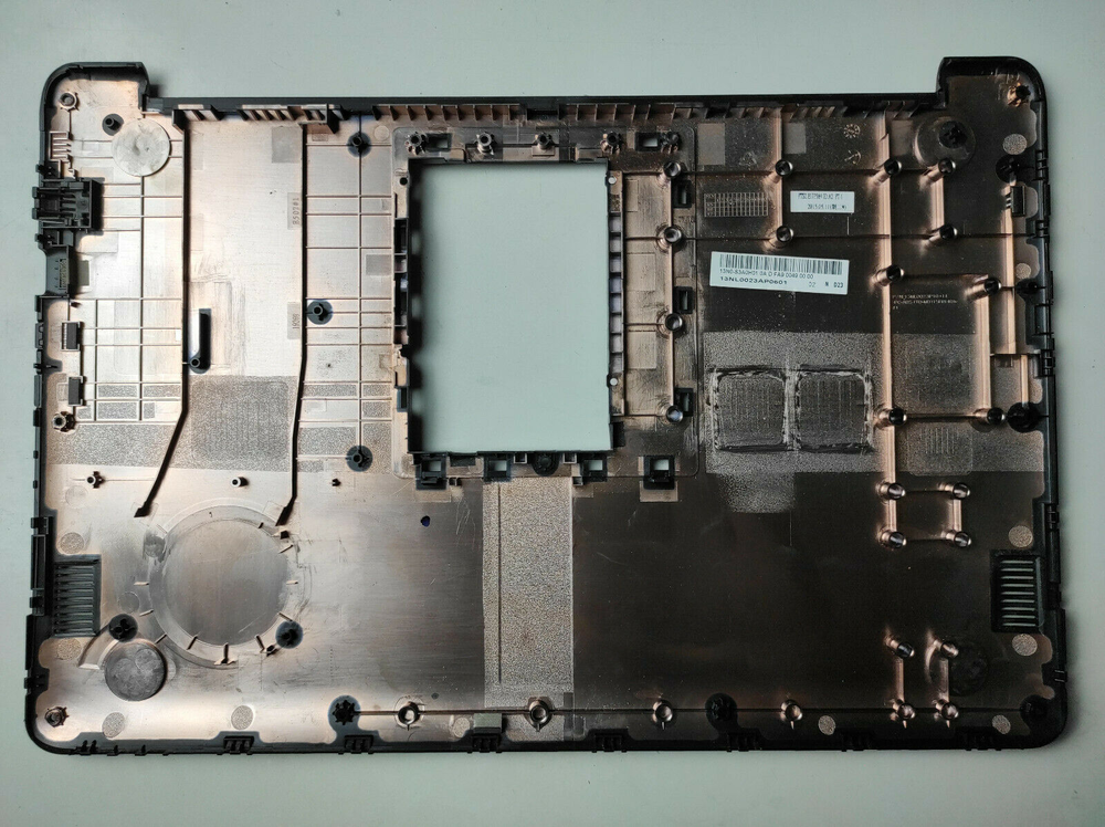 Asus E502 Корпус D (нижня частина корпусу) б/в
