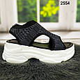 Жіночі текстильні босоніжки сандалії чорні на білій платформі, фото 3