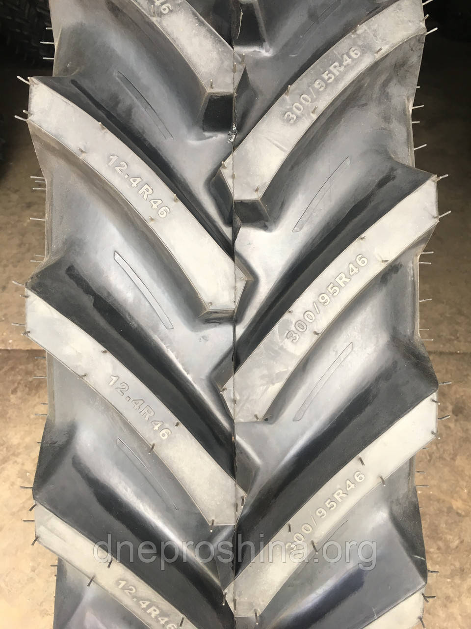 300/95R46 Petlas (12.4R46) TA-120 148А8/148В TL