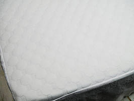 Непромокаючий наматрацник Аквастоп Люкс Жаккард з тканинним бортом і резинкою по периметру 200*200