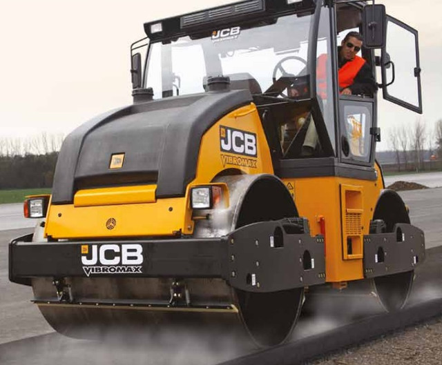 запчастини на коток JCB