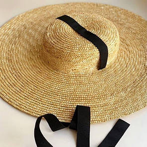 Жіночий солом'яний капелюх із прямими широкими крисами та із зав'язками в кольорах 80gu373