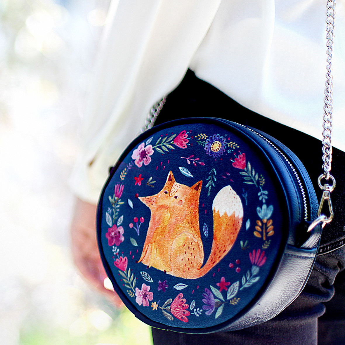 Сумка кругла жіноча Tablet Лисиця і квіти на темно-синьому тлі (RS_21M012_TSI), фото 1