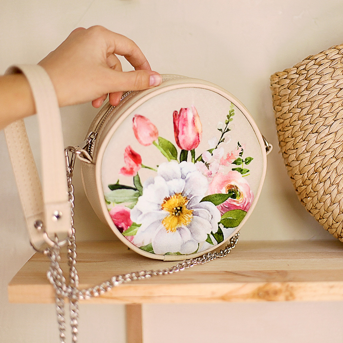 Сумка кругла жіноча Tablet Ніжний букет (RS_21M008_SBR), фото 1