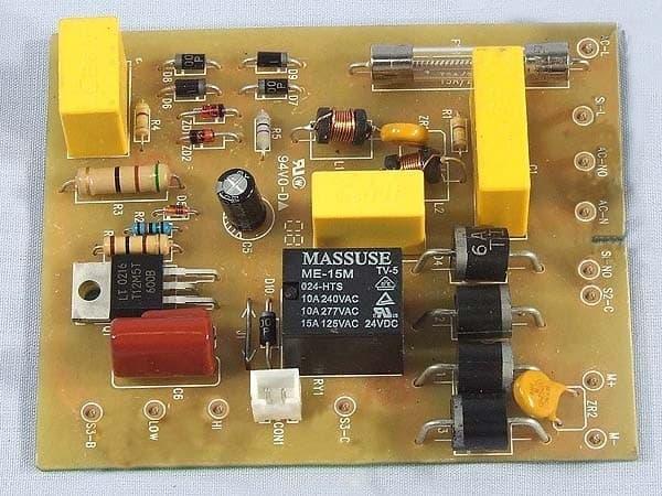 Плата живлення соковижималки Kenwood KW713462