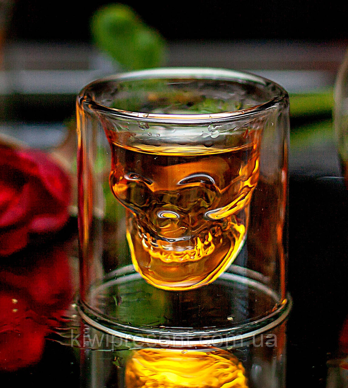 Череп в стакане трехмерный Doom 75 мл  стакан бокал в виде черепа  с черепом внутри