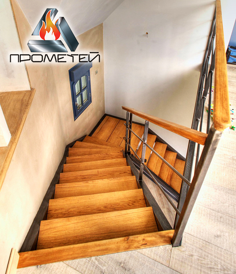 Г-образная металлическая угловая лестница с площадкой - по индивидуальному проекту - фото 2 - id-p1436615605