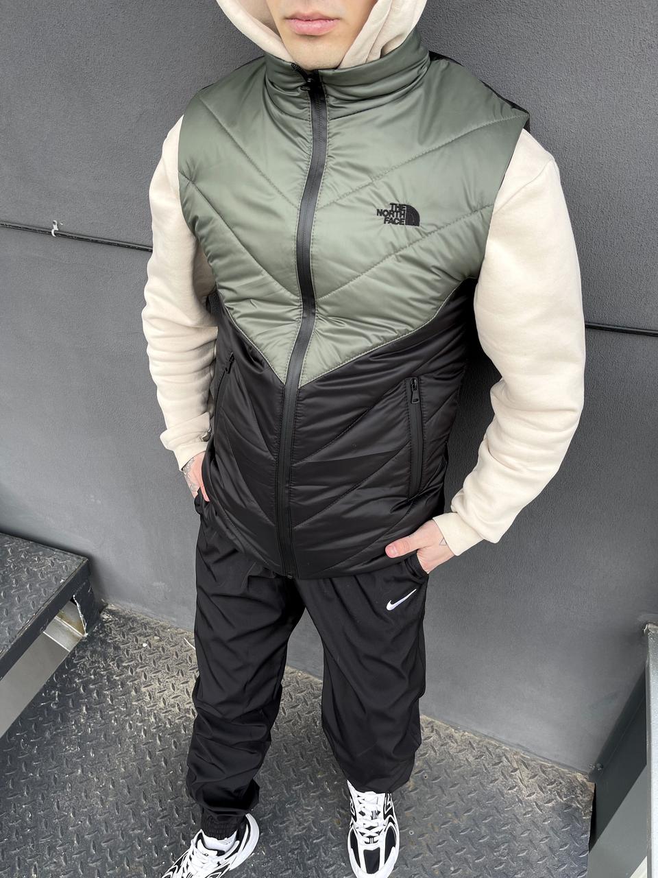 Жилетка чоловіча осіння весняна 'Clip' TNF хакі - чорна безрукавка the north face тнф