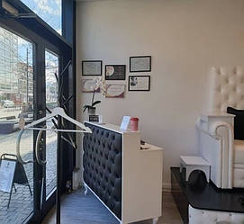 Педикюрное кресло Трон Ice Queen,
Подставка для экспресс маникюра под Трон