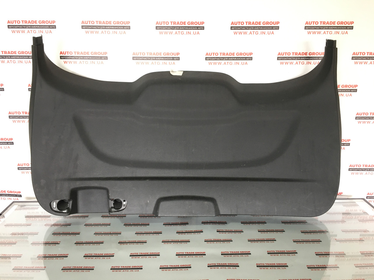 Обшивка двери багажника нижняя Ford Escape USA 2013-2016 CJ5Z-7842906-AA