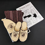 Набір подарунковий для лазні в коробці (парео+тапки+шапка) коричневий