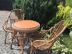 Набір плетених крісел із підлокітниками