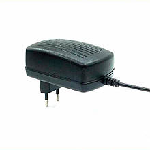 Імпульсний адаптер живлення XBS-09525 9,5 V 2,5 А (24Вт) штекер 5.5 / 2.5 довжина 0,5 м