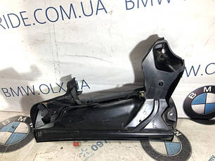 Водостік BMW
