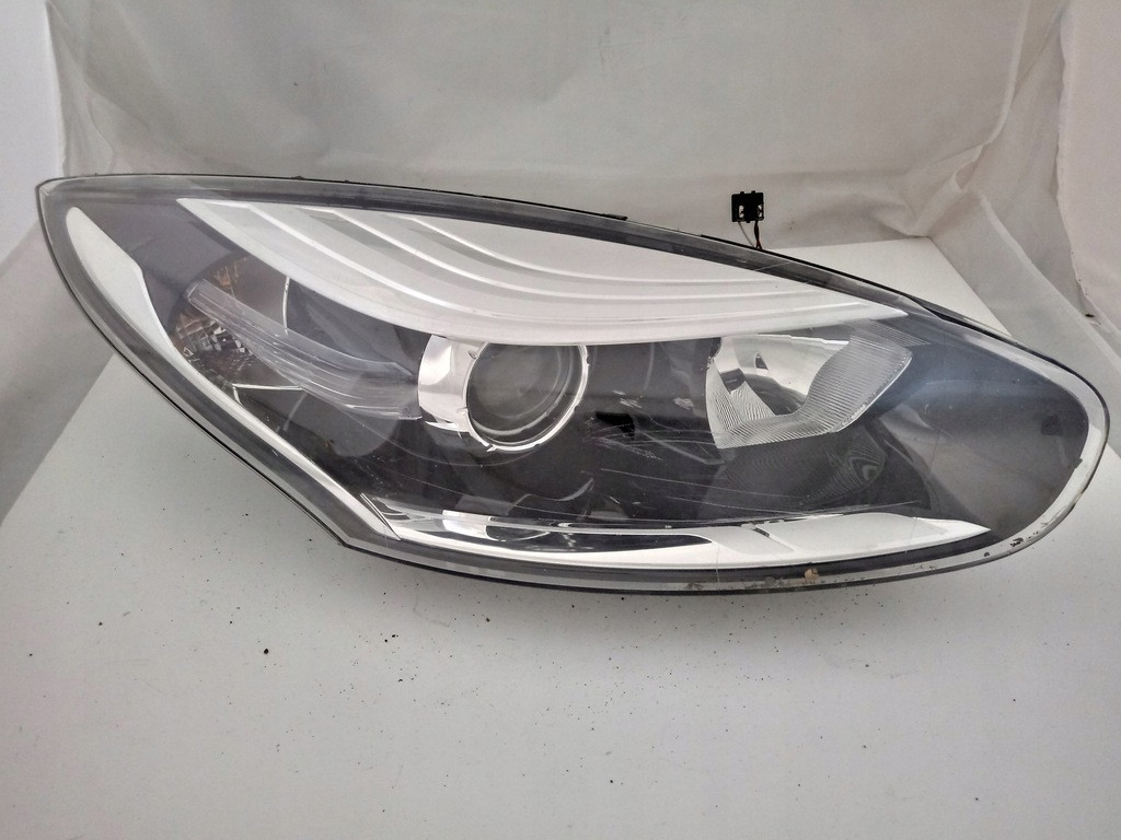 Фара передня права на Рено Меган 3 Renault Megane III 2014-2016 — Renault (Оригінал) Нова 260100923R, фото 1