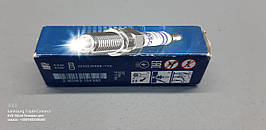 Свічка запалювання Bosch 0242235668