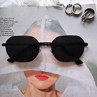 Женские солнцезащитные фигурные очки Черные