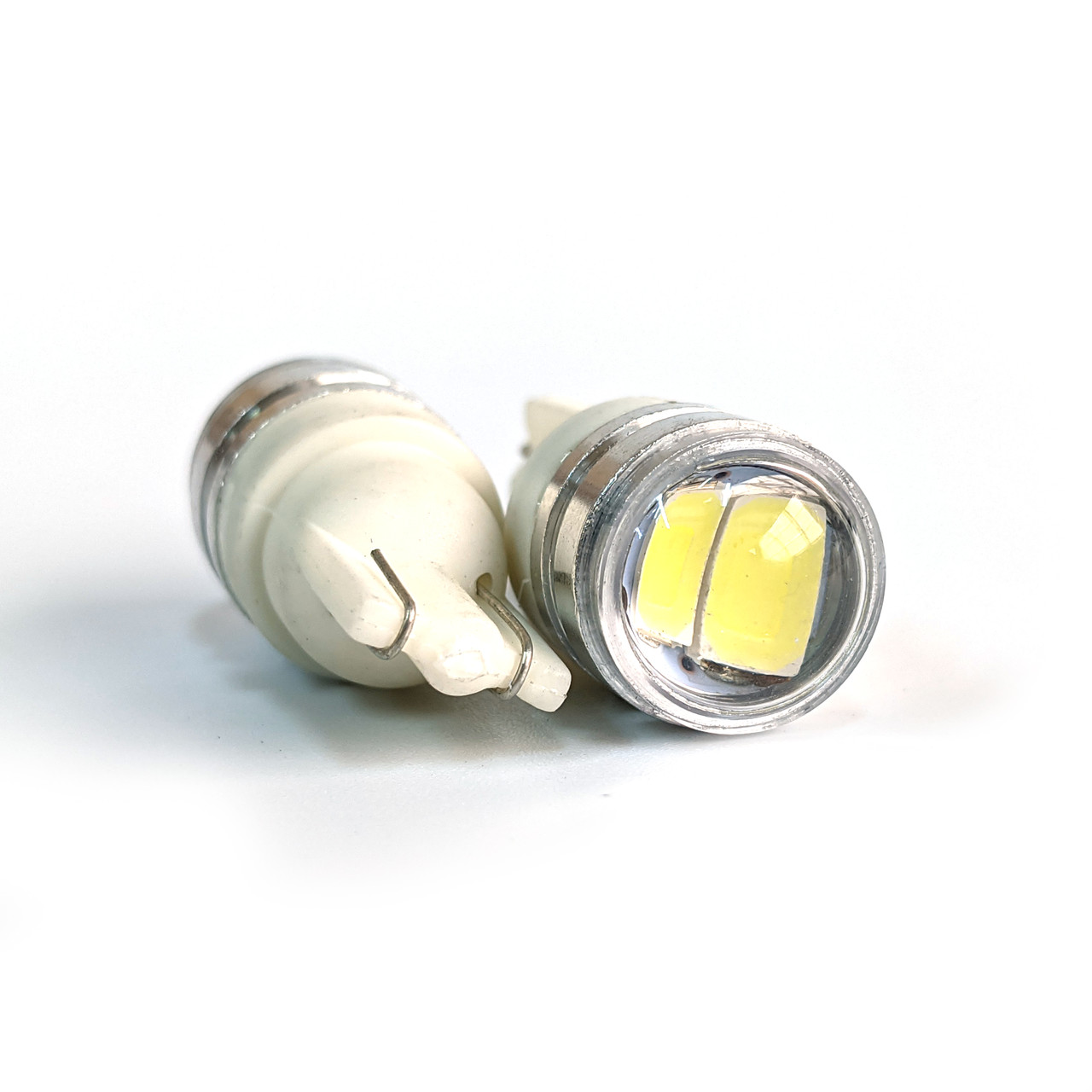 Світлодіодна автомобільна лампа T10 W2,1x9,5d 2 SMD (7014) 12V WHITE з лінзою, пластиковий цоколь