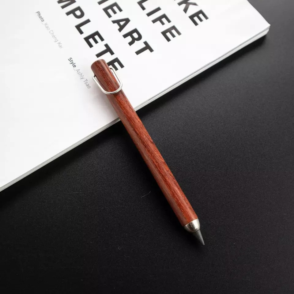 Вічний олівець із космосу