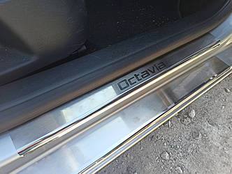 Накладки на пороги Skoda Octavia A5 (2004-2013)