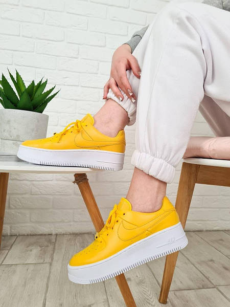 Nike sage yellow sale