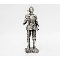 Фигурка статуэтка интерьерная Рыцарь с копьем (21.5 см)