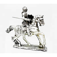 Статуэтка интерьерная Рыцарь на коне 34 см фигурка конный воин