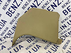 Обшивка стійки передня права нижня Mercedes W164 A1646908825