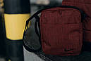 Спортивна барсетка з вишитим логотипом червоного кольору, фото 3