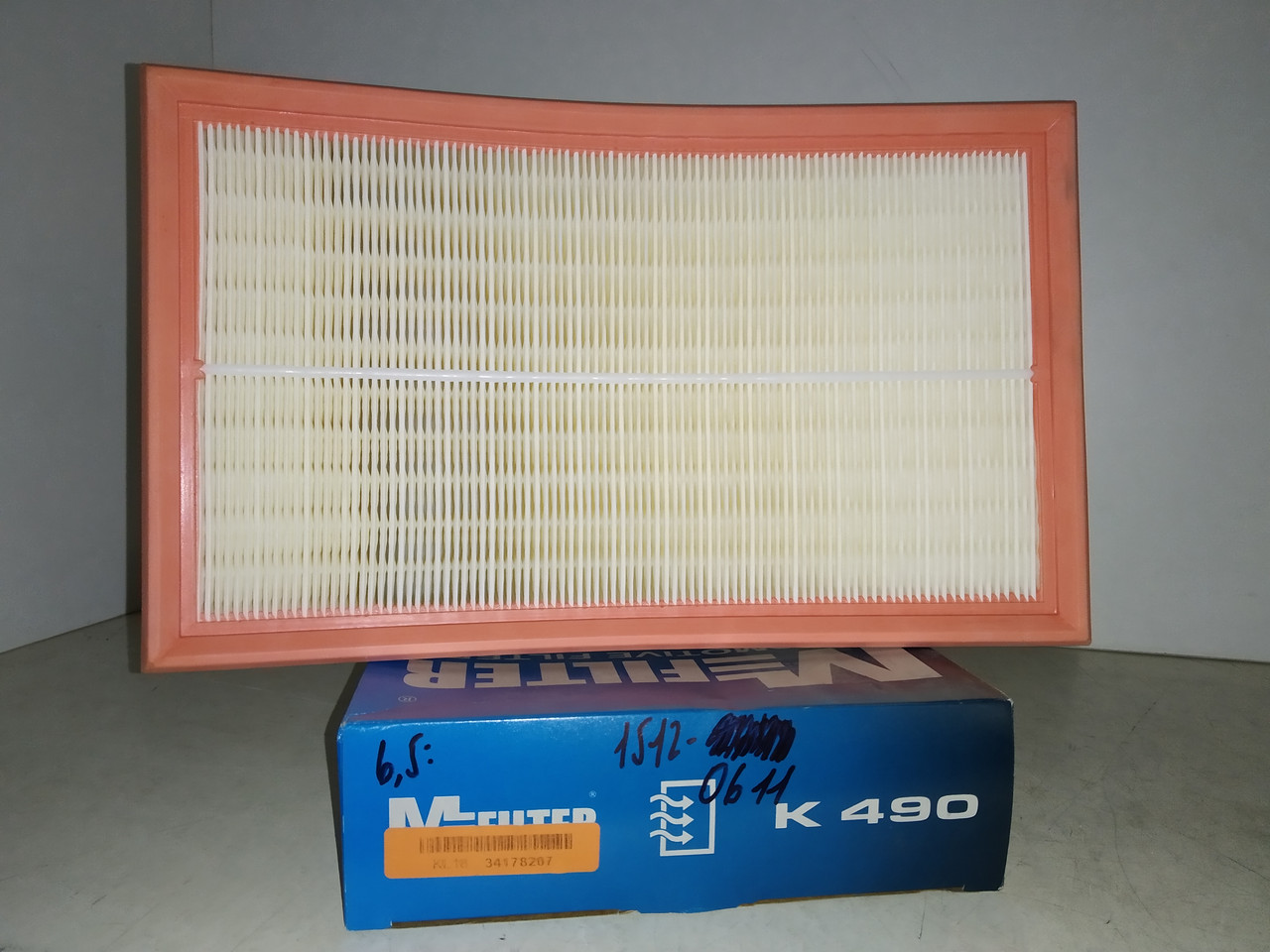 Mfilter Фільтр повітряний MERCEDES W210 95-02, фото 1