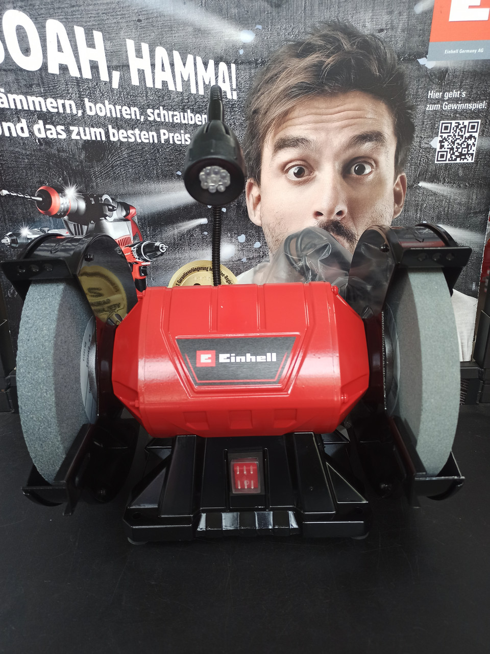 Точильний шліфувальний верстат Einhell TC-BG 200 L (4412633)