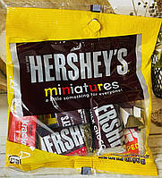 Цукерки Hershey's Miniatures мікс смаків