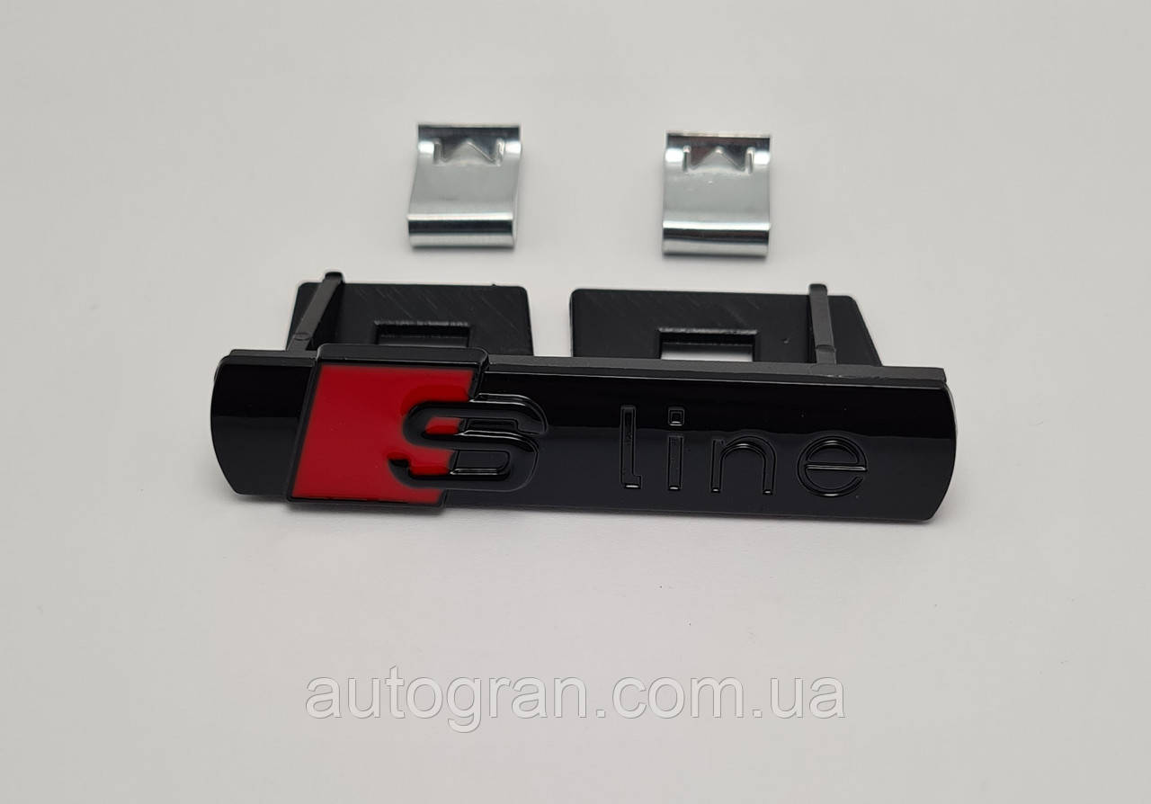 Емблема решітки Audi Sline S-line чорний глянець