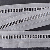 Мереживо прошва біле вишите з прямокутниками, ширина 4 см